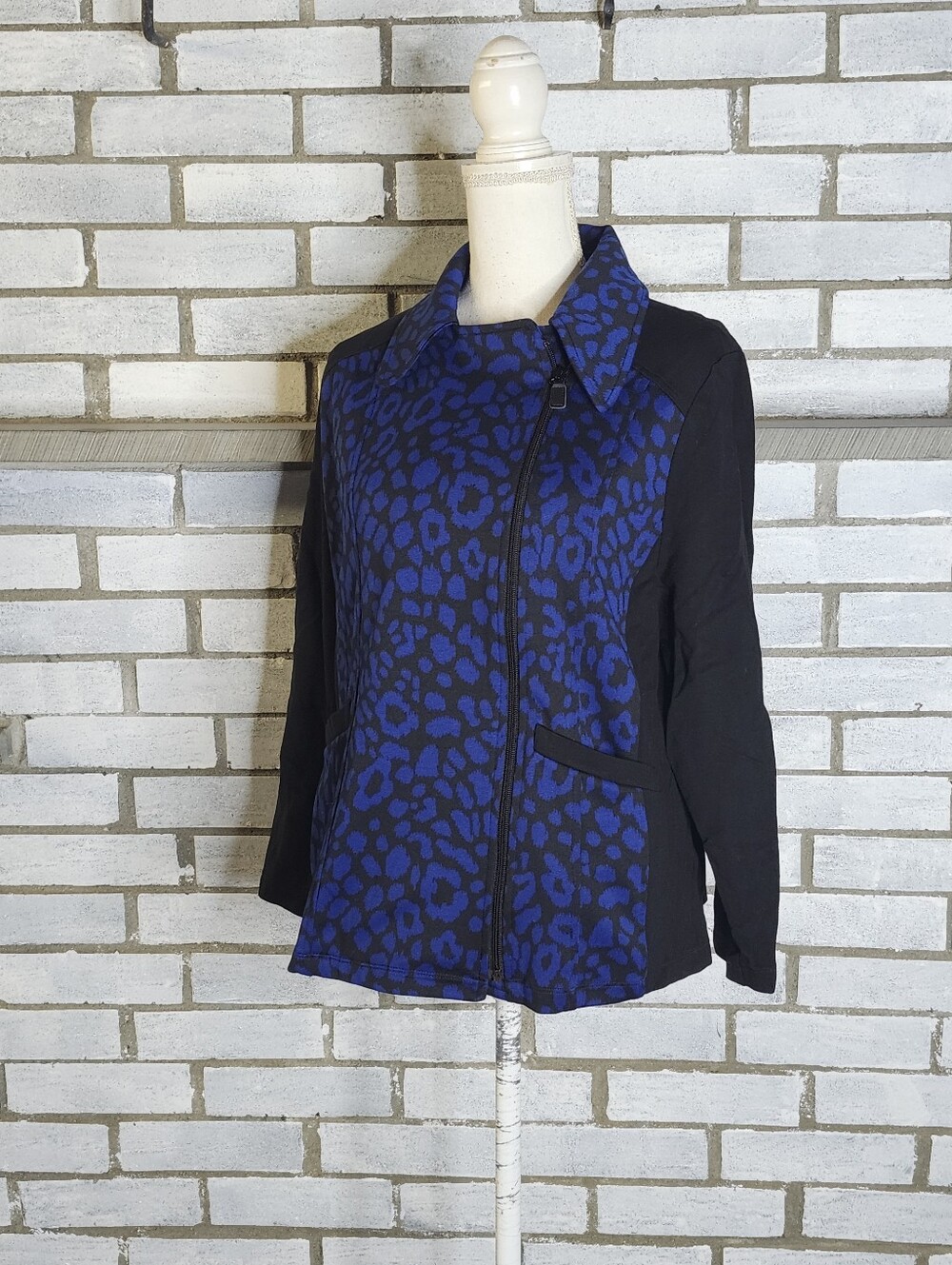 • Susan Graver Women's L Ponte Knit Animal Print Moto Jacket A269284 Blue Black